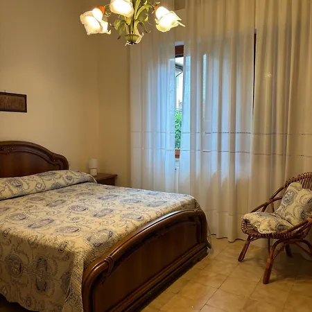 Apartment Casa Sandrina Montecatini Terme